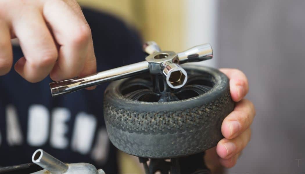 How To Balance RC Tires? Modelsbuzz