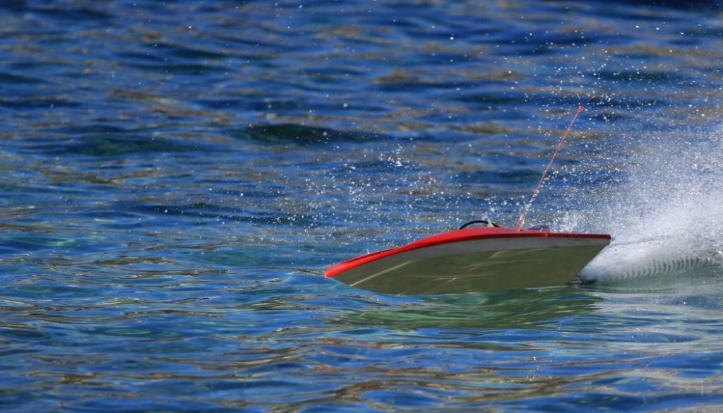 Best RC Boats for Saltwater 